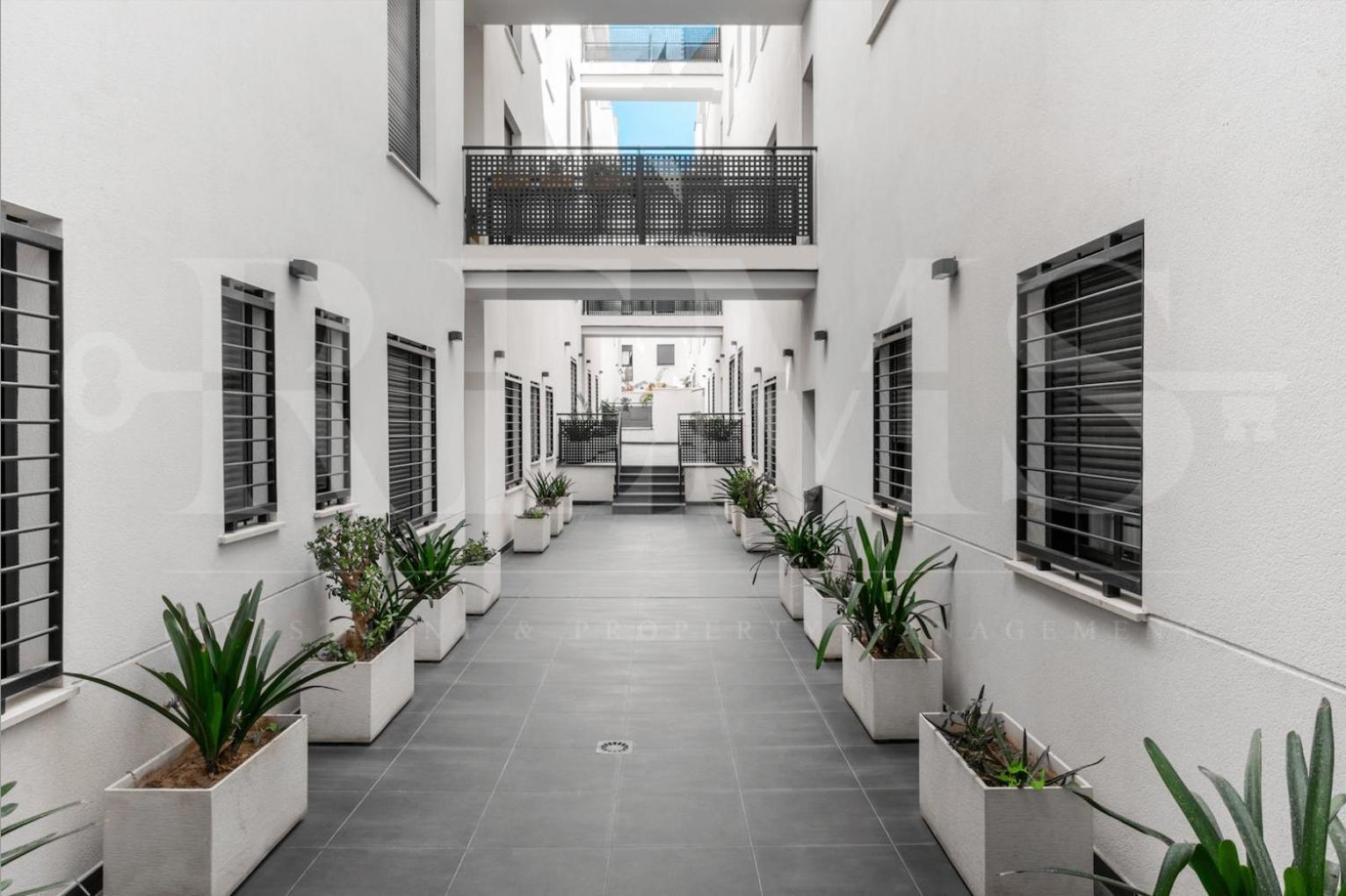 Industrial Studio In The City Center By Rems Málaga Dış mekan fotoğraf